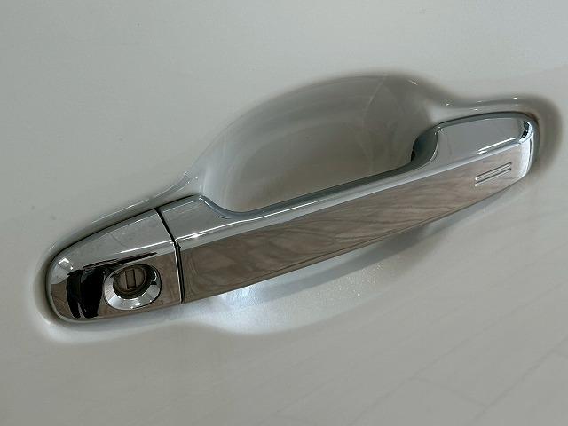 アルファード Ｓ“Ｃ　パッケージ”　サンルーフ　純正ナビ　バックカメラ　シートヒーター　シートクーラー　パワーシート　シートメモリー　電動リアゲート　オートハイビーム　ステアリングヒーター（70枚目）