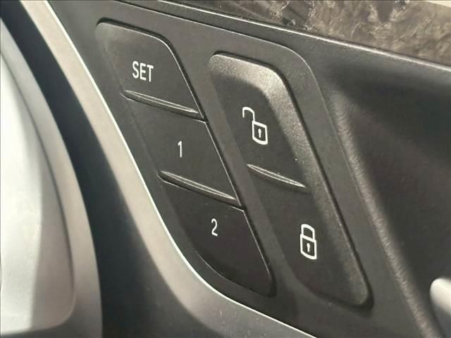 �y�V�[�g�������[�z�����ڂ��Ă���܂��B���D�݂̈ʒu���R�����o�^���邱�Ƃ��\�ł��B