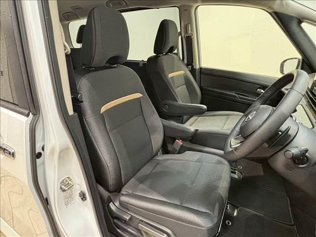 �^�]�Ȃ͂�������Ƃ����X�y�[�X���m�ۂ���Ă���A�A�C�|�C���g�������̂ł������Ƃ����h���C�u���y����ł��������܂��B���X�܂��Y��ɕۂ��ꂽ�C���e���A�͑O�I�[�i�[�l�̊Ǘ�����������ƍs���͂����؋��ł���