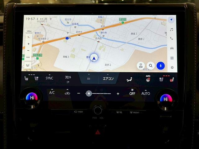 アルファード Ｚ　モデリスタエアロ　ユニバーサルステップ　１３．２型有機ＥＬ後席ディスプレイ　ツインムーンルーフ　ヘッドアップディスプレイ　ブラインドスポットモニター　パノラミックビューモニター　電動リアゲート（21枚目）