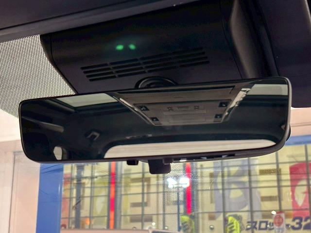 アルファード Ｚ　モデリスタエアロ　ユニバーサルステップ　１３．２型有機ＥＬ後席ディスプレイ　ツインムーンルーフ　ヘッドアップディスプレイ　ブラインドスポットモニター　パノラミックビューモニター　電動リアゲート（31枚目）