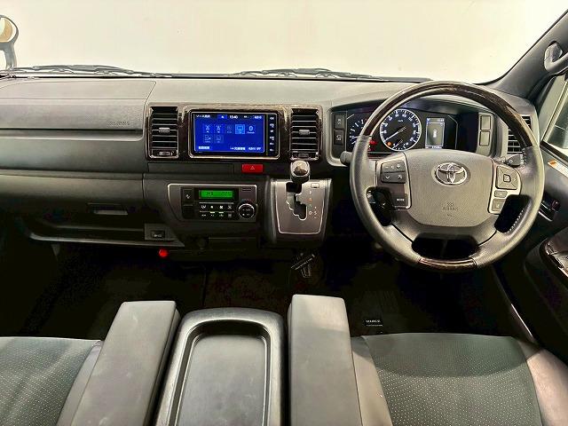 ハイエースバン スーパーＧＬ　ダークプライム２　純正７インチナビ　パノラミックビューモニター　フリップダウンモニター　デジタルインナーミラー　衝突軽減ブレーキ　車線逸脱防止　ＡＣ１００Ｖ］　助手席エアバック　イモビライザー　ＳＤナビ　ＥＴＣ付き（68枚目）