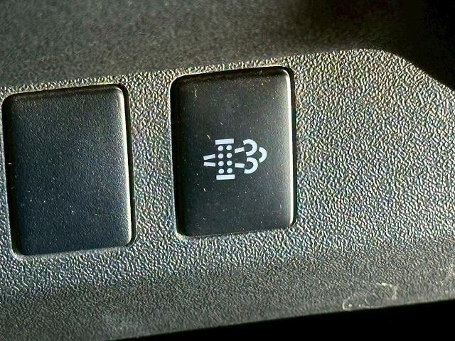 ハイエースバン スーパーＧＬダークプライム２　マルチロールトランスポータータ　ＴＲＤフロントスポイラー　サイドスカート　マッドフラップＴＲＤショックアブソーバー　モデリスタマルチロールトランスポーターガナドールマフラー　システムラック　デジタルインナーミラー　ＬＥＤカーゴライト（32枚目）