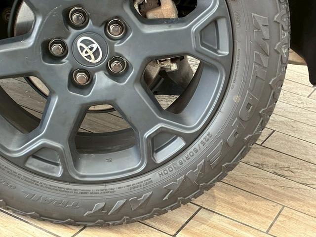 �e�탍�[�������p�ӂ��Ă���܂��B�䉓���̂��q�l�ł������O�~����R���\�I�I�P�Q�񂩂�P�Q�O��܂ł��x���񐔂����I�ђ����܂��B���ÎԂ���V�Ԃ��ׂĂɂ����p�����܂��B���C�y�ɃX�^�b�t�ւ����k���������B