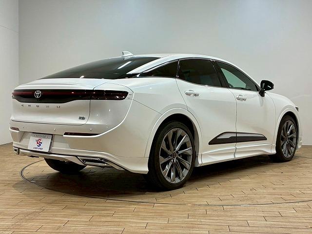 クラウンクロスオーバー Ｇアドバンスド・レザーパッケージ　モデリスタエアロ　デジタルインナーミラー　パノラミックビューモニター　ヘッドアップディスプレイ　ブラインドスポットモニター　シートヒーター　シートクーラー　レーダークルーズコントロール　シートメモリー（67枚目）