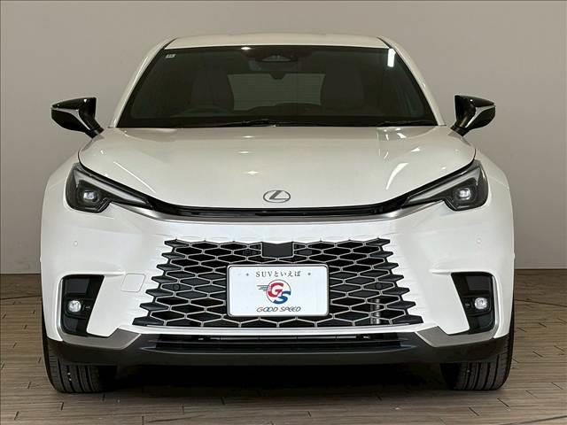 ＬＢＸ □“Ｅｌｅｇａｎｔ”　アドバンスドドライブ　アドバンスドパーク　ヘッドアップディスプレイ　コードレス充電　ブラウンレザーシート　パノラミックビューモニター　レクサスチームメイト　シートメモリー　パワーシート　シートヒーター（12枚目）