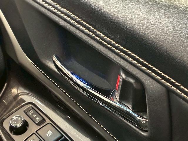 ハリアー PREMIUM アルパインナビ バックカメラ 電動リアゲート レーダークルーズコントロール 車線逸脱防止 衝突軽減ブレーキ パワーシート オートハイビーム アイドリングストップ LEDヘッドライト(31枚目)