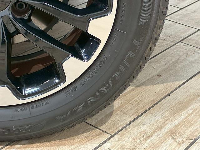 ジープ・コンパス ロンジチュード　レーダークルーズコントロール　純正ナビ　バックカメラ　パーキングアシスト　クリアランスソナー　ブラインドスポットモニター　ＬＥＤヘッドライト　純正１７インチナビ（67枚目）