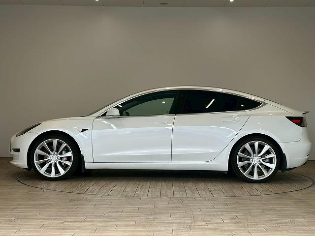 �e�탍�[�������p�ӂ��Ă���܂��B�䉓���̂��q�l�ł������O�~����R���\�I�I�P�Q�񂩂�P�Q�O��܂ł��x���񐔂����I�ђ����܂��B���ÎԂ���V�Ԃ��ׂĂɂ����p�����܂��B���C�y�ɃX�^�b�t�ւ����k���������B