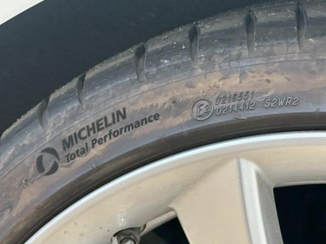 �e�탍�[�������p�ӂ��Ă���܂��B�䉓���̂��q�l�ł������O�~����R���\�I�I�P�Q�񂩂�P�Q�O��܂ł��x���񐔂����I�ђ����܂��B���ÎԂ���V�Ԃ��ׂĂɂ����p�����܂��B���C�y�ɃX�^�b�t�ւ����k���������B