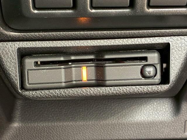 フォレスター スポーツ アイサイト サンルーフ デジタルインナーミラー レーダークルーズコントロール 電動リアゲート 衝突軽減ブレーキ 車線逸脱防止 シートヒーター パワーシート シートヒーター ステアリングヒーター(32枚目)