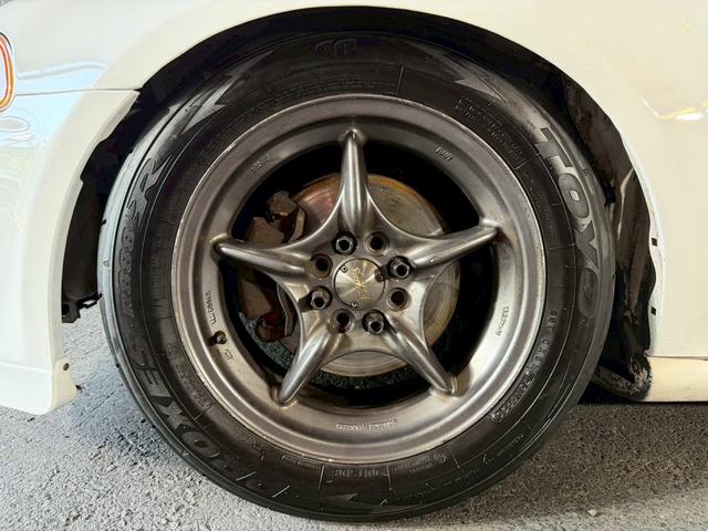 シビック ＳｉＲＩＩ　無限ホイール　ロールゲージ　エキマニ　ＦＲＰボンネット　ＮＲＧ　ＭＯＭＯ　ＴＡＫＡＴＡ　レカロ　クイックシフト　アルミラジエーター　エアコン　パワステ（20枚目）