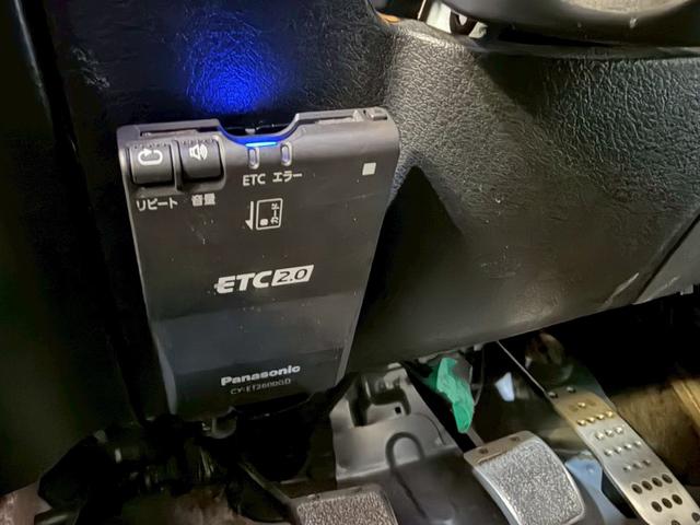 シビック ＳｉＲＩＩ　無限ホイール　ロールゲージ　エキマニ　ＦＲＰボンネット　ＮＲＧ　ＭＯＭＯ　ＴＡＫＡＴＡ　レカロ　クイックシフト　アルミラジエーター　エアコン　パワステ（32枚目）