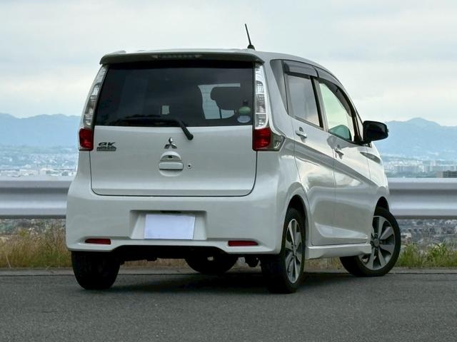 ｅＫカスタム Ｔ　ユーザー買取車／車内ルームクリーニング済み／純正メモリーナビ／地デジ／Ｂｌｕｅｔｏｏｔｈオーディオ／バックモニター／ターボ／純正アルミ／純正エアロ（6枚目）