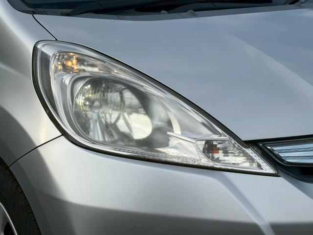 フィットハイブリッド スマートセレクション ディーラー下取り車/HDDインターナビ/バックモニター/地デジ/キセノンライト/ウィンカーミラー/スマートキー/オートエアコン(12枚目)