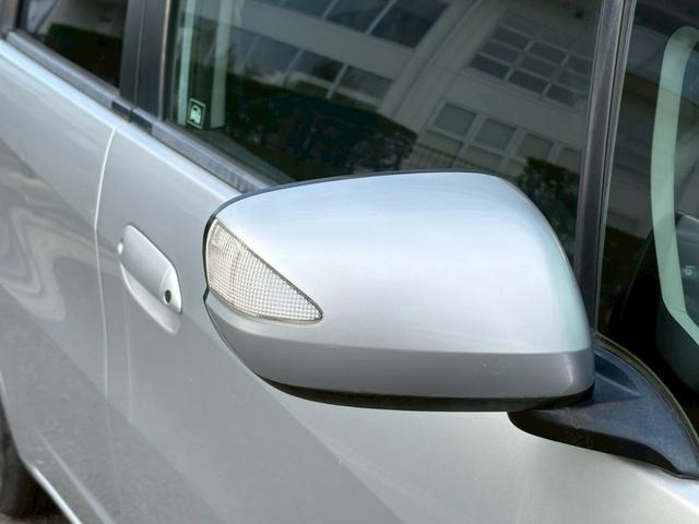 フィットハイブリッド スマートセレクション ディーラー下取り車/HDDインターナビ/バックモニター/地デジ/キセノンライト/ウィンカーミラー/スマートキー/オートエアコン(14枚目)