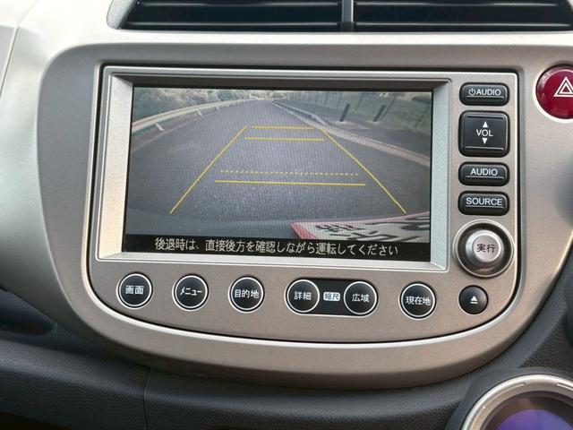 フィットハイブリッド スマートセレクション ディーラー下取り車/HDDインターナビ/バックモニター/地デジ/キセノンライト/ウィンカーミラー/スマートキー/オートエアコン(19枚目)