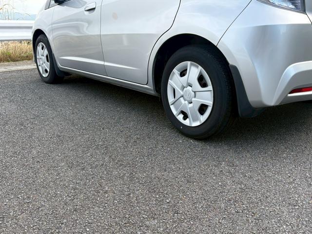 フィットハイブリッド スマートセレクション ディーラー下取り車/HDDインターナビ/バックモニター/地デジ/キセノンライト/ウィンカーミラー/スマートキー/オートエアコン(31枚目)