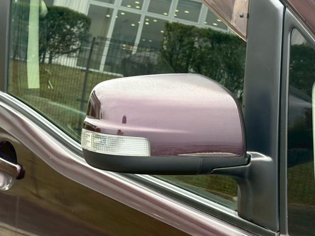 セレナ ハイウェイスター　両側自動ドア／純正ナビ／バックモニター／キセノンライト／フォグランプ／ＥＴＣ／ウィンカーミラー／インテリキー／オートエアコン（19枚目）