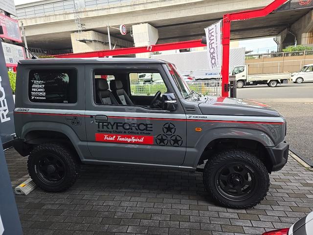 ジムニー XC TRIALデモカー、レカロ限定ぺピタヒーター付、HKSハイパーMAXG+、HKSリーガマックスマフラー、フラッシュエディター、レイズTE37XT16AW、YHジオランダー、ETC、オートライト、フォグ(4枚目)
