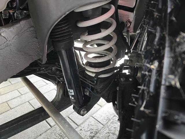 ジムニー XC TRIALデモカー、レカロ限定ぺピタヒーター付、HKSハイパーMAXG+、HKSリーガマックスマフラー、フラッシュエディター、レイズTE37XT16AW、YHジオランダー、ETC、オートライト、フォグ(22枚目)