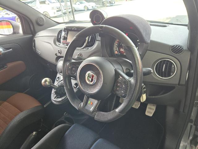 アバルト５９５ コンペティツィオーネ　ＴＲＩＡＬデモカー、レカロＲＳ－Ｇ、ＨＫＳＶｉｉｔｓ左右Ｓ出しマフラー、ＶｉｉｔｓＲ車高調、ＯＳスーパーロックＬＳＤ、ＴＥ３７ＳＡＧＡＳＬ１７ＡＷ＆ＴＯＹＯ　Ｒ８８８、ＥＣＵ書き換え＆パワーエディター（15枚目）