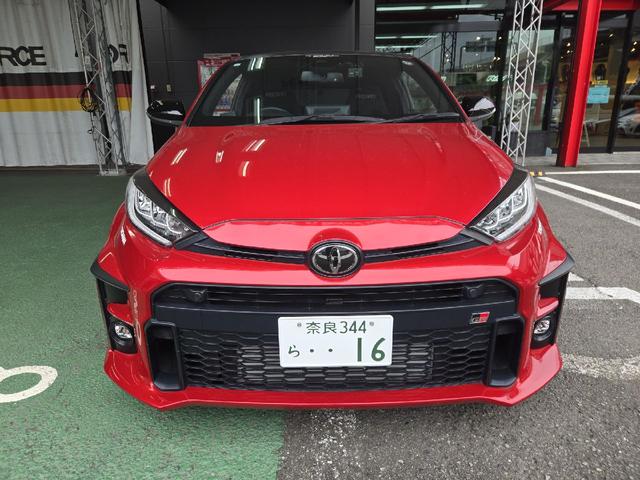 ＧＲヤリス ＲＺ　ファースト　エディション　トライアルデモカー、レカロシート、ＨＫＳハイパーＭＡＸ‐ＳＰ車高調、ターボマフラー、ＴＥ３７ＳＡＧＡ‐Ｓ＋１８ＡＷ＆アドバンネオバ、ＥＣＵ書き換え、アイドルストップキャンセル、マーブルカーボンルーフ（2枚目）