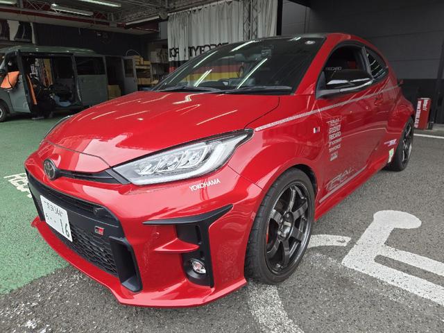 ＧＲヤリス ＲＺ　ファースト　エディション　トライアルデモカー、レカロシート、ＨＫＳハイパーＭＡＸ‐ＳＰ車高調、ターボマフラー、ＴＥ３７ＳＡＧＡ‐Ｓ＋１８ＡＷ＆アドバンネオバ、ＥＣＵ書き換え、アイドルストップキャンセル、マーブルカーボンルーフ（7枚目）