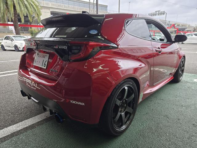 ＧＲヤリス ＲＺ　ファースト　エディション　トライアルデモカー、レカロシート、ＨＫＳハイパーＭＡＸ‐ＳＰ車高調、ターボマフラー、ＴＥ３７ＳＡＧＡ‐Ｓ＋１８ＡＷ＆アドバンネオバ、ＥＣＵ書き換え、アイドルストップキャンセル、マーブルカーボンルーフ（8枚目）