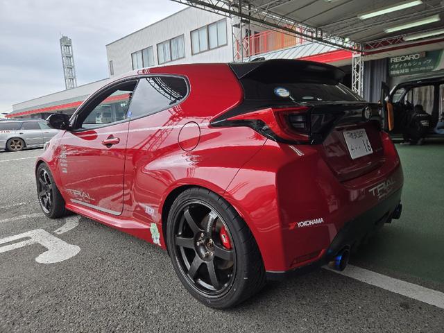 ＧＲヤリス ＲＺ　ファースト　エディション　トライアルデモカー、レカロシート、ＨＫＳハイパーＭＡＸ‐ＳＰ車高調、ターボマフラー、ＴＥ３７ＳＡＧＡ‐Ｓ＋１８ＡＷ＆アドバンネオバ、ＥＣＵ書き換え、アイドルストップキャンセル、マーブルカーボンルーフ（9枚目）