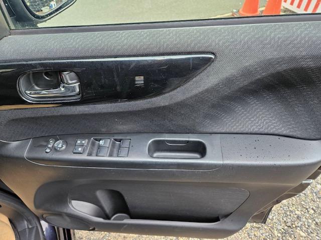 Ｎ－ＢＯＸカスタム Ｇ　ＳＳパッケージ　ナビＴＶＥＴＣ両側パワースライドリモコンキー２（13枚目）