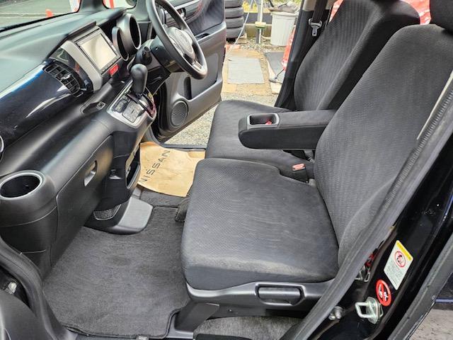 Ｎ－ＢＯＸカスタム Ｇ　ＳＳパッケージ　ナビＴＶＥＴＣ両側パワースライドリモコンキー２（15枚目）