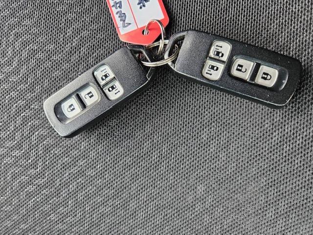 Ｎ－ＢＯＸカスタム Ｇ　ＳＳパッケージ　ナビＴＶＥＴＣ両側パワースライドリモコンキー２（33枚目）