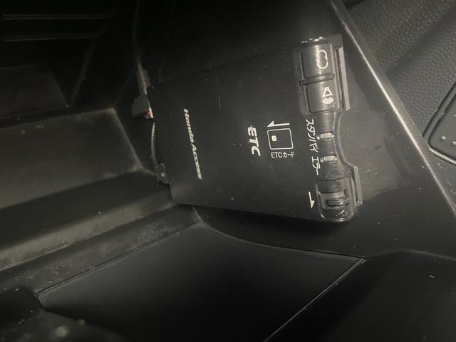 アルトラパン Ｘセレクション　禁煙・車検整備２年付き・ＥＴＣ付き・タイミングチェーン式・純正アルミホイール・スマートキー車・オートエアコン搭載車・電動格納式ドアミラー（6枚目）