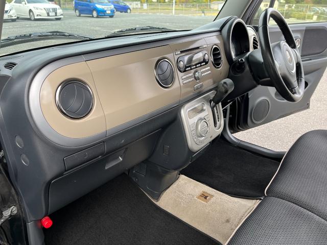 アルトラパン Ｘセレクション　禁煙・車検整備２年付き・ＥＴＣ付き・タイミングチェーン式・純正アルミホイール・スマートキー車・オートエアコン搭載車・電動格納式ドアミラー（19枚目）