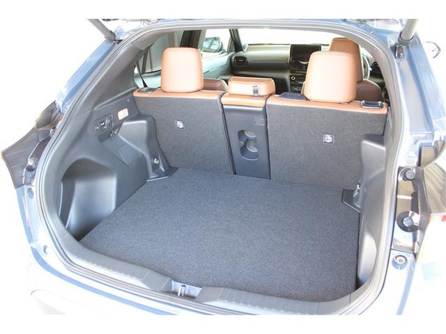 ヤリスクロス ハイブリッドＺ　アドベンチャー　４ＷＤ　フルセグ　ミュージックプレイヤー接続可　バックカメラ　衝突被害軽減システム　ＥＴＣ　ドラレコ　ＬＥＤヘッドランプ　ワンオーナー　記録簿（23枚目）