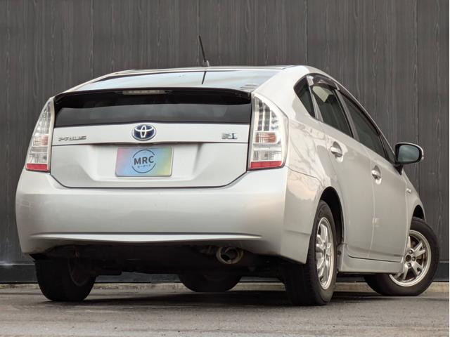 プリウス L Pスタート/ワンオーナー/社外ナビ/Bluetooth/ワンセグTV/ステリモ(2枚目)