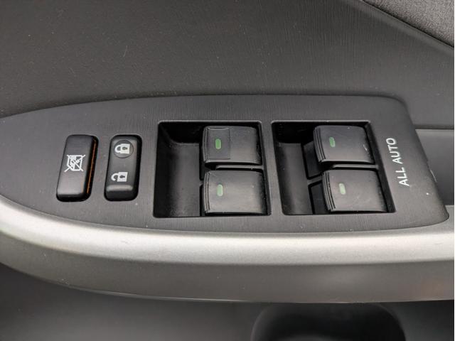 プリウス L Pスタート/ワンオーナー/社外ナビ/Bluetooth/ワンセグTV/ステリモ(24枚目)