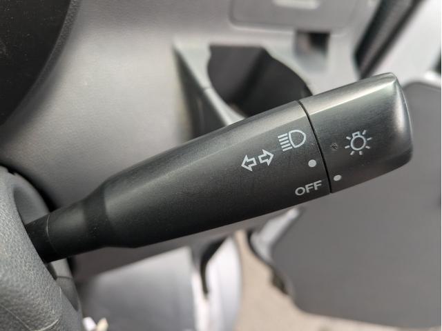 ハイゼットカーゴ ＤＸ　修復歴なし／走行３．２万キロ／社外アルミホイール／両側スライド／ヘッドライトレベライザー／パワステ／エアコン（17枚目）