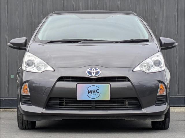 アクア S スマートキー/Pスタート/純正SDナビ/フルセグTV/Bluetooth接続/ETC/ドラレコ(前後)オートライト/オートエアコン(27枚目)