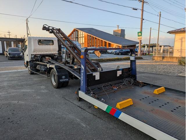 トヨエース ベースグレード 積載車 極東フラトップZERO ラジコン キャリアカー セーフティーローダー 車両運搬車 レーダーサポート 社外ナビ バックカメラ ETC(7枚目)