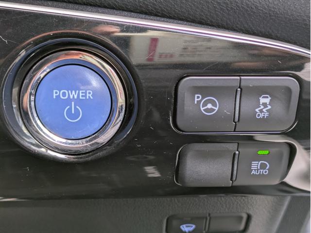 プリウス Sセーフティプラス レーダークルコン/衝突軽減ブレーキ/レーンアシスト/オートハイビーム/コーナーセンサー/Pアシスト/純正SDナビ/Bluetooth/フルセグTV/Bカメラ/ETC/ステリモ/フォグライト(30枚目)