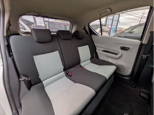 アクア S 修復歴無/記録簿6回分/Bluetooth/社外SDナビ/純正アルミホイール/フルセグTV/キーレス/フォグライト/CD.DVD/アイドリングストップ/ヘッドライトレベライザー(11枚目)