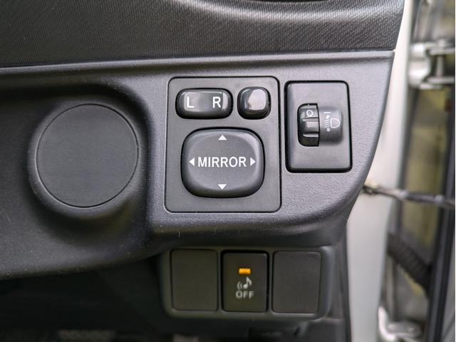 アクア S 修復歴無/記録簿6回分/Bluetooth/社外SDナビ/純正アルミホイール/フルセグTV/キーレス/フォグライト/CD.DVD/アイドリングストップ/ヘッドライトレベライザー(23枚目)