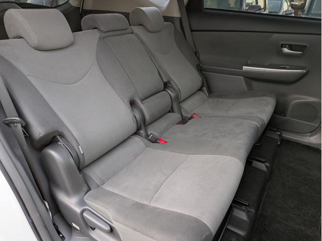 プリウスアルファ Ｓ　ＥＴＣ　バックカメラ　スマートキー　純正ＳＤナビ　Ｂｌｕｅｔｏｏｔｈ接続　フルセグ　ＬＥＤ　オートライト　純正ＡＷ　ヘッドライトウォッシャー　ステリモ　フォグライト　Ａ（12枚目）