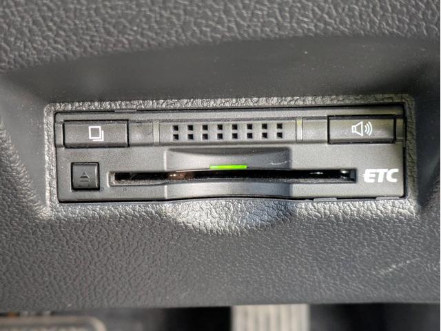 プリウス Ａツーリングセレクション　ワンオーナー／レザーシート／１７インチツーリングホイル／トヨタセーフティセンス／クリアランスソナー／シートヒーター／純正９インチナビ／ＬＥＤライト／禁煙車／革巻きハンドル／オートハイビーム（31枚目）