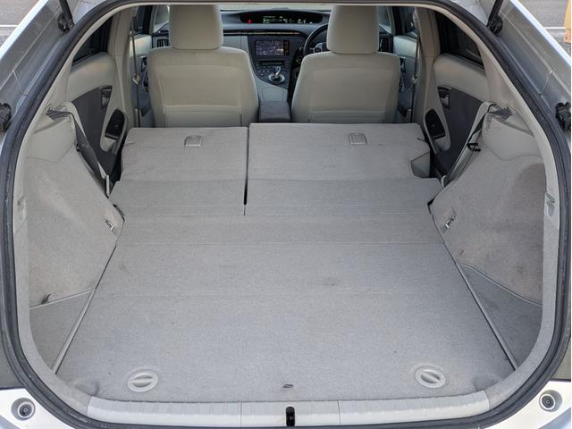 プリウス S サンルーフ/ローダウン/Pスタート/スマートキー/ETC/バックカメラ/純正HDDナビ/Bluetooth/ワンセグ/LEDヘッドライト/社外アルミ(21枚目)