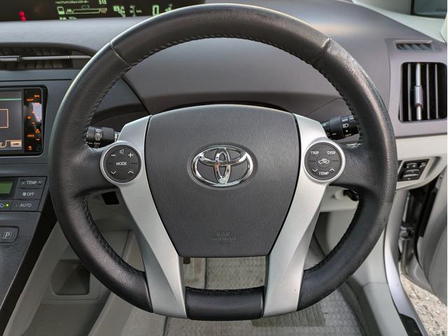 プリウス S サンルーフ/ローダウン/Pスタート/スマートキー/ETC/バックカメラ/純正HDDナビ/Bluetooth/ワンセグ/LEDヘッドライト/社外アルミ(22枚目)