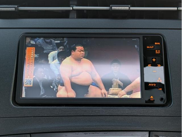 プリウス S サンルーフ/ローダウン/Pスタート/スマートキー/ETC/バックカメラ/純正HDDナビ/Bluetooth/ワンセグ/LEDヘッドライト/社外アルミ(30枚目)