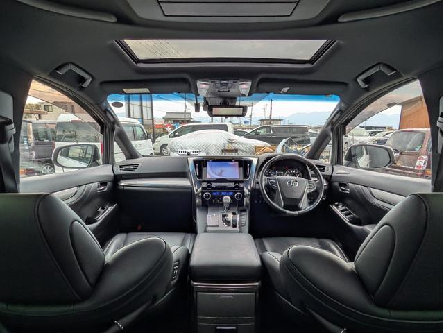 アルファード ３．５エグゼクティブラウンジＳ　モデリスタエアロ　ツインサンルーフ　両側Ｐスラ　電動リアゲート　９．２インチメーカーナビ　１２．１フリップダウンモニター　アラウンドビュー　　デジタルインナーミラー　本革シート　セーフティーセンスＰ（5枚目）